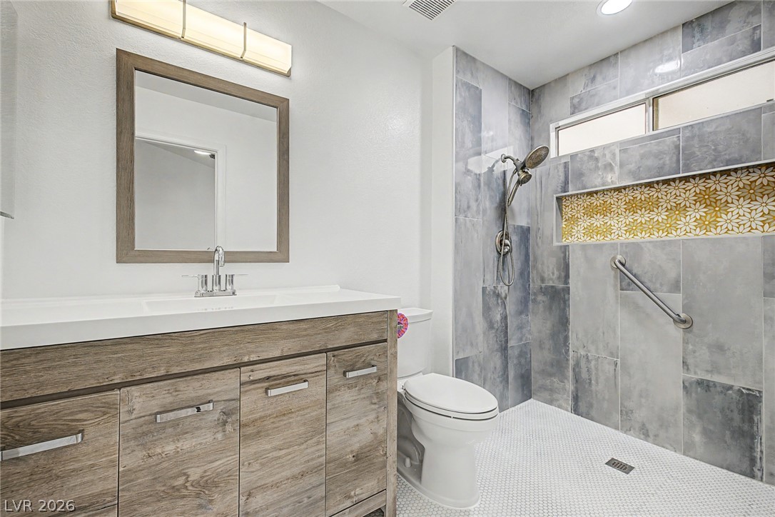 3017 Hawksdale Drive Property Photo 15