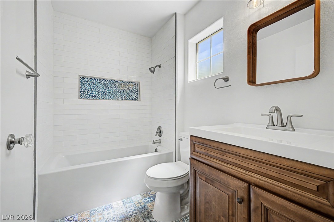 3017 Hawksdale Drive Property Photo 19