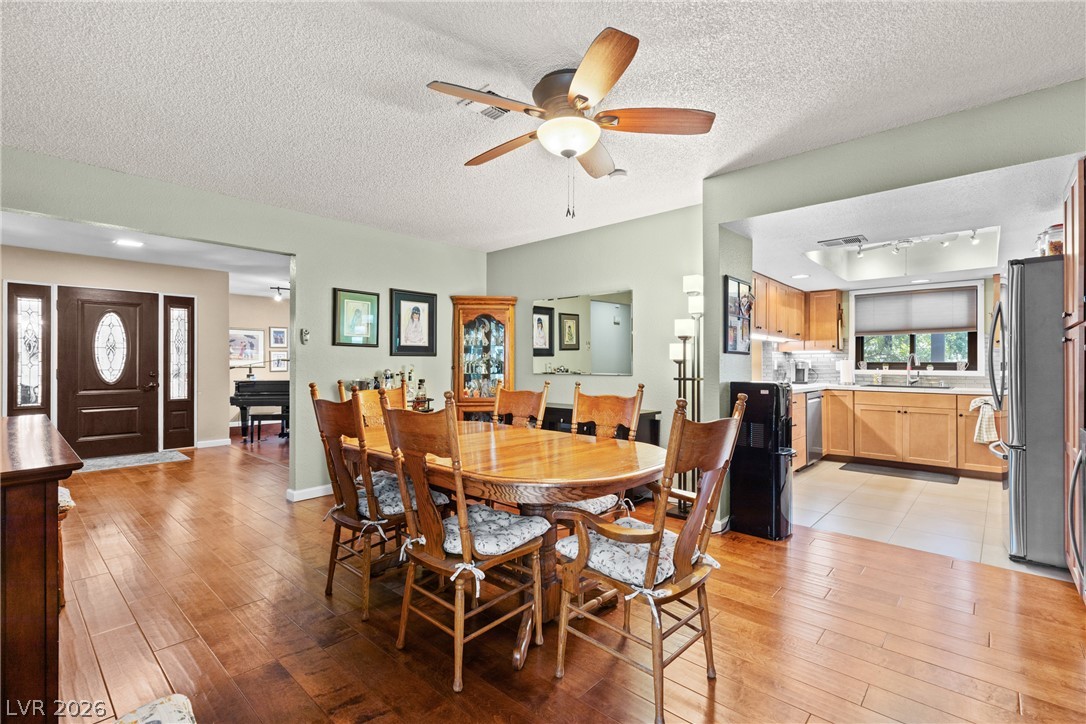 3984 Landsdown Place Property Photo 14
