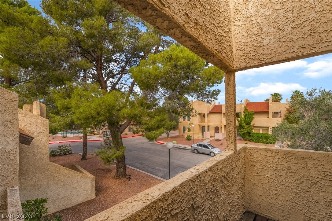 3949 South Torrey Pines Drive Property Photo 27