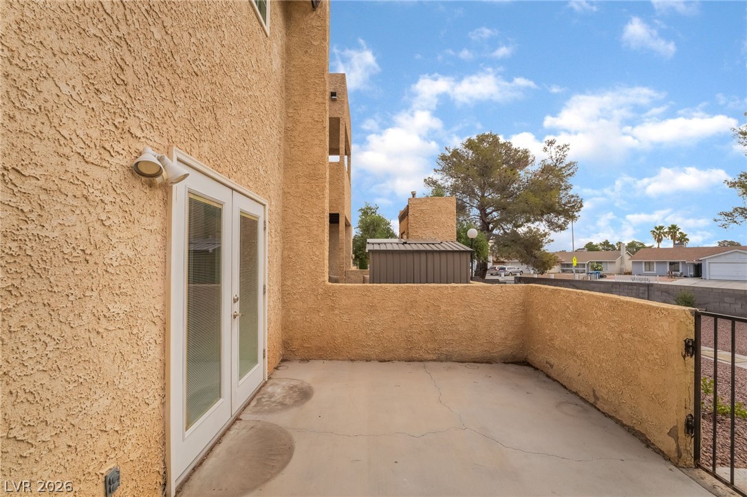 3949 South Torrey Pines Drive Property Photo 32