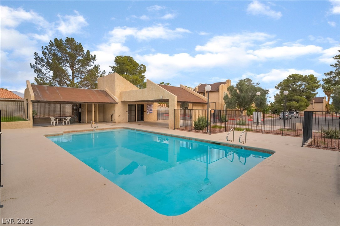3949 South Torrey Pines Drive Property Photo 35