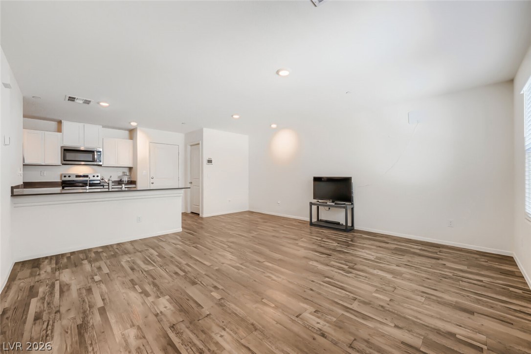 6109 Hibiscus Garden Street Property Photo 13