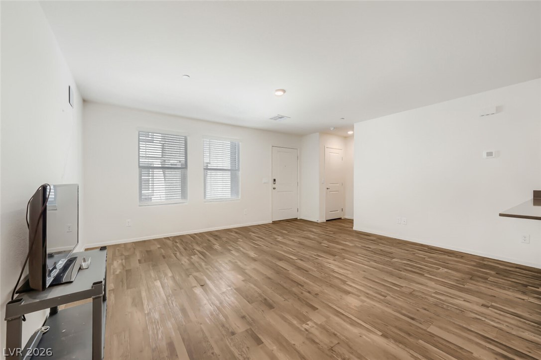 6109 Hibiscus Garden Street Property Photo 15