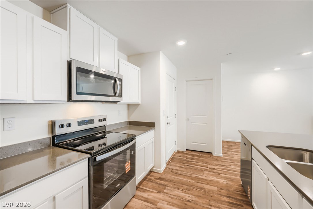 6109 Hibiscus Garden Street Property Photo 21
