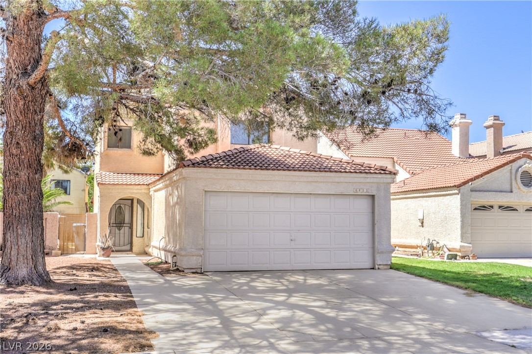 6633 Crosstimber Court Property Photo 3