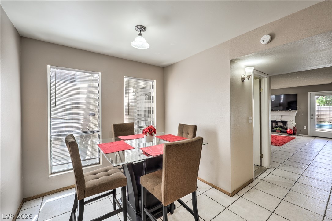 6633 Crosstimber Court Property Photo 11