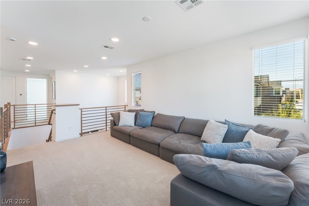 1305 Crimson Sunbird Avenue Property Photo 19
