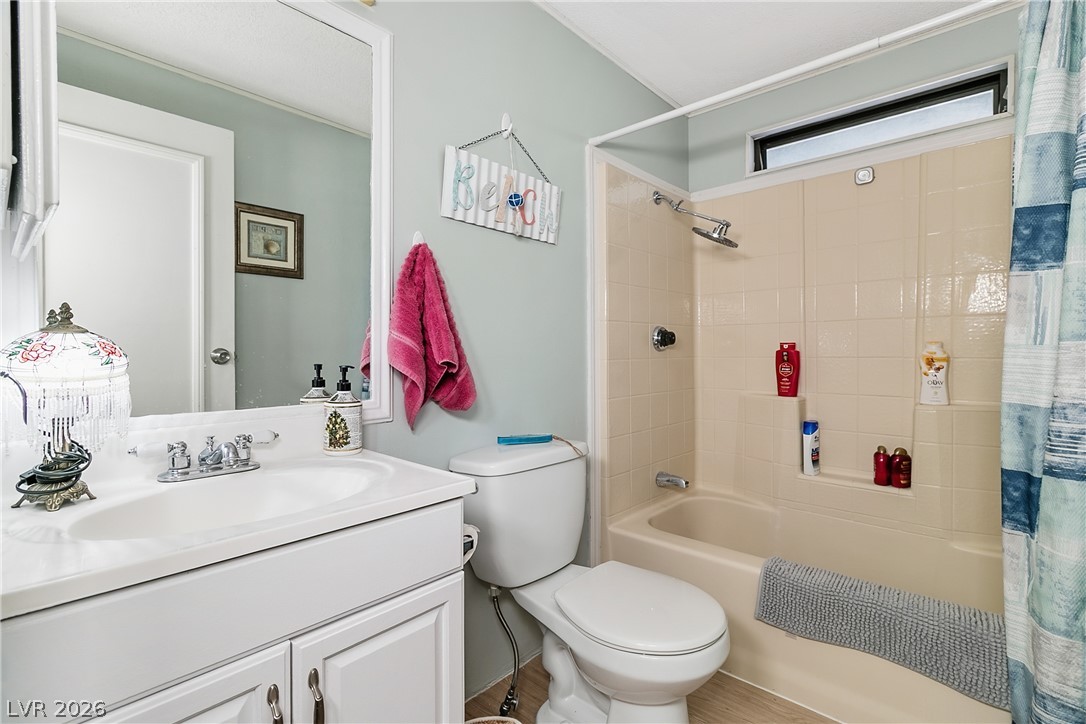 1690 Solano Lane Property Photo 35