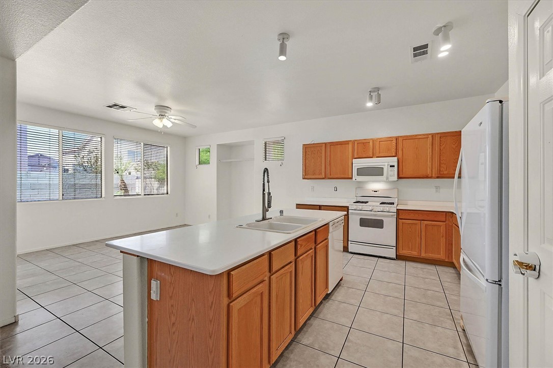 8920 Wind Warrior Avenue Property Photo 6