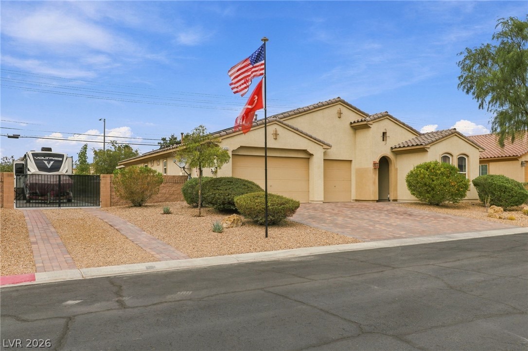 4713 Overlook Ranch Street Property Photo 2