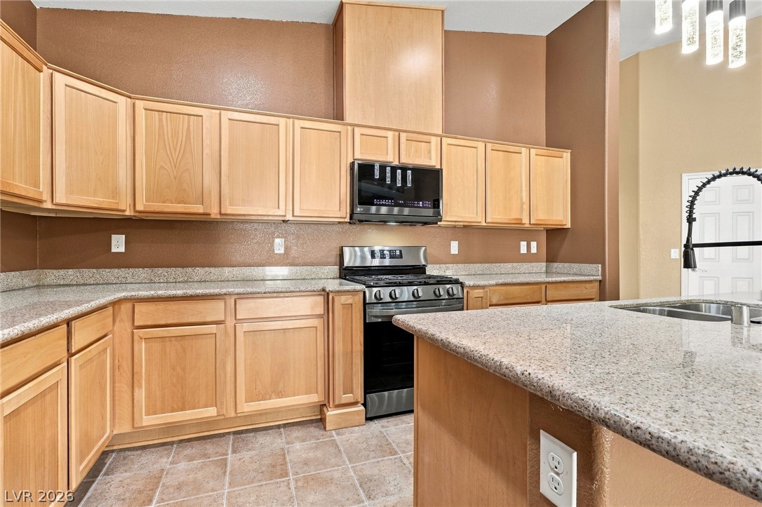 4713 Overlook Ranch Street Property Photo 4