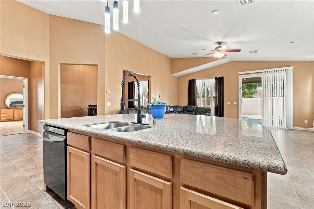 4713 Overlook Ranch Street Property Photo 7