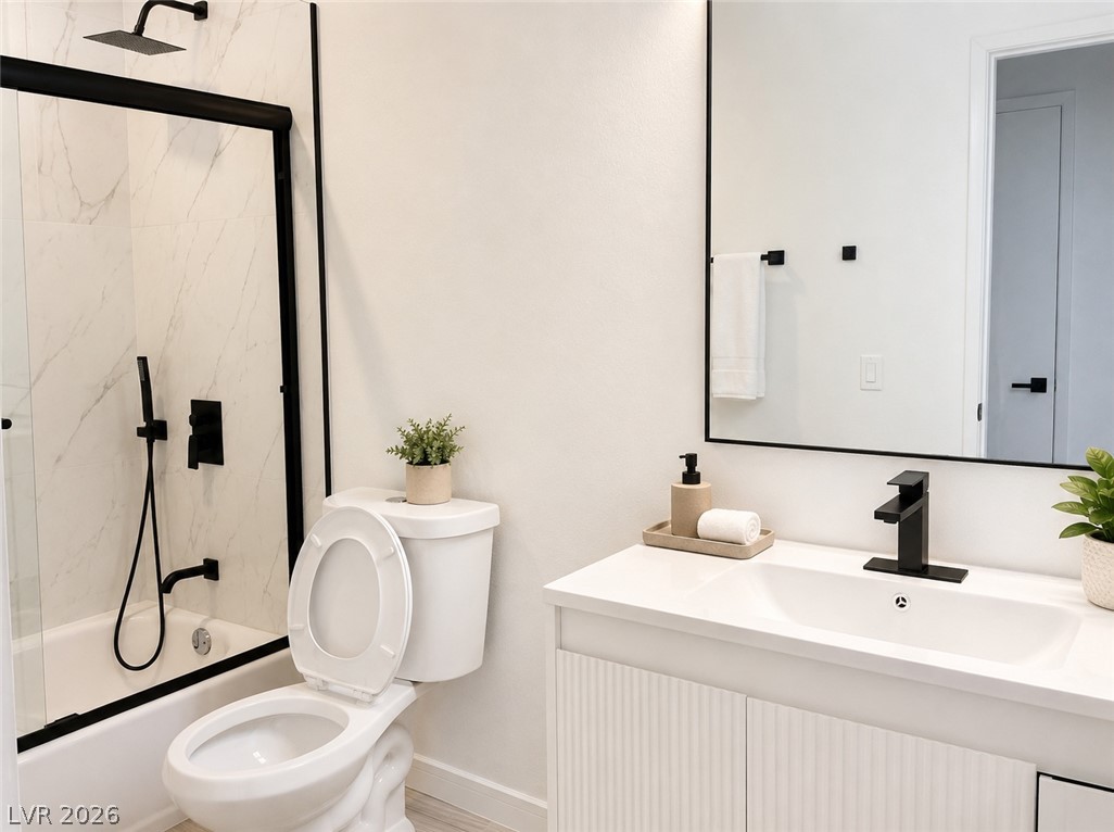 534 Tam O Shanter Property Photo 12