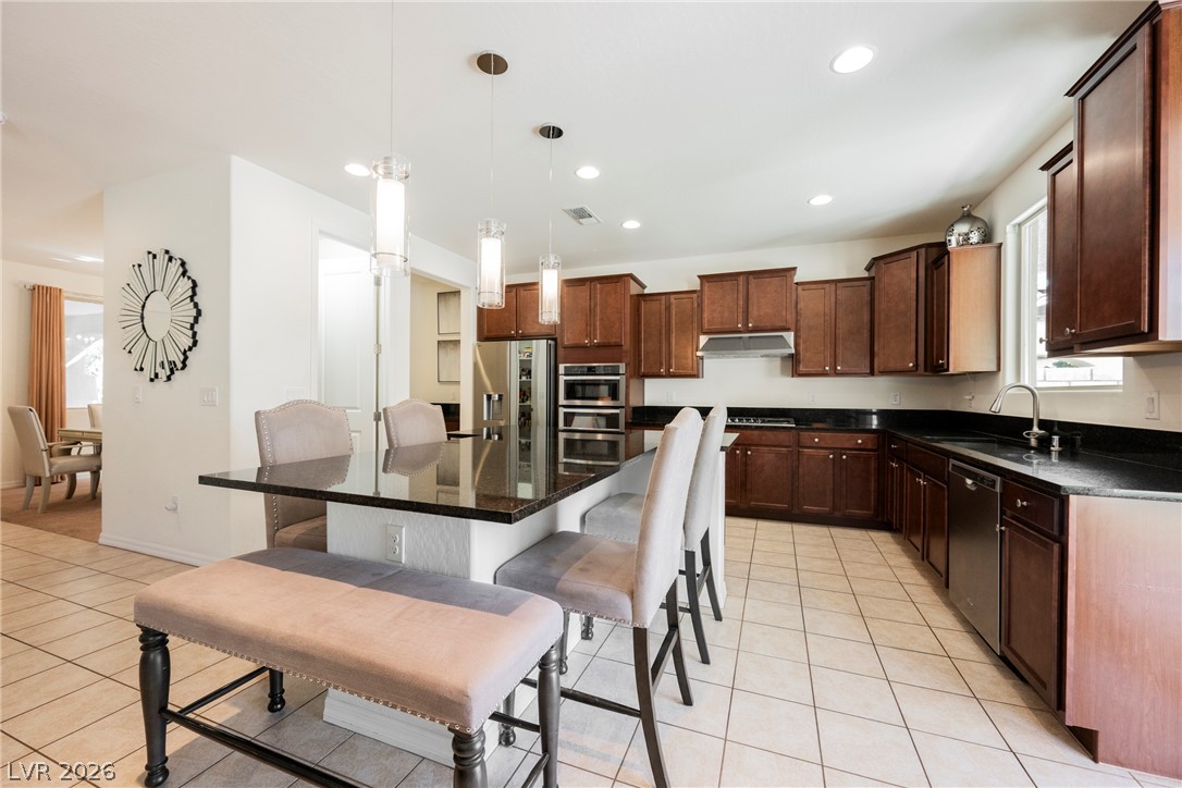 12253 Nasino Avenue Property Photo 16
