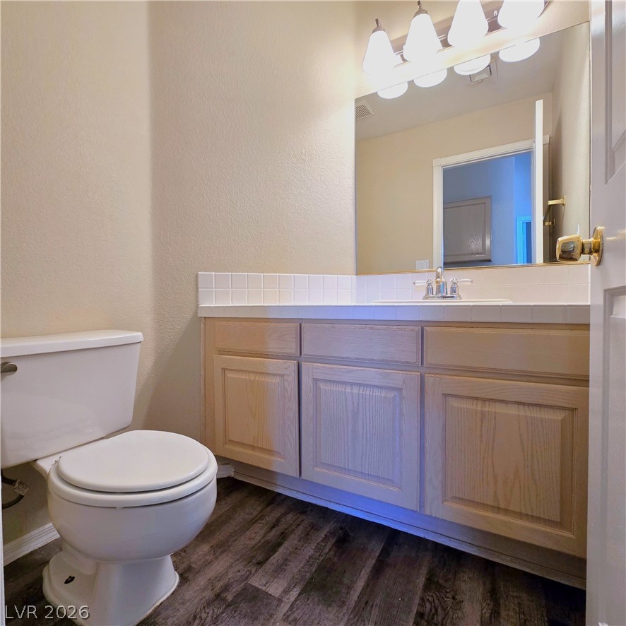1445 Castle Crest Drive Property Photo 11