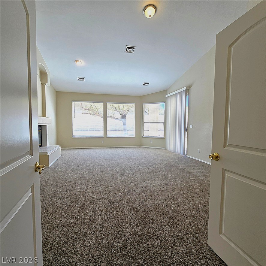 1445 Castle Crest Drive Property Photo 15