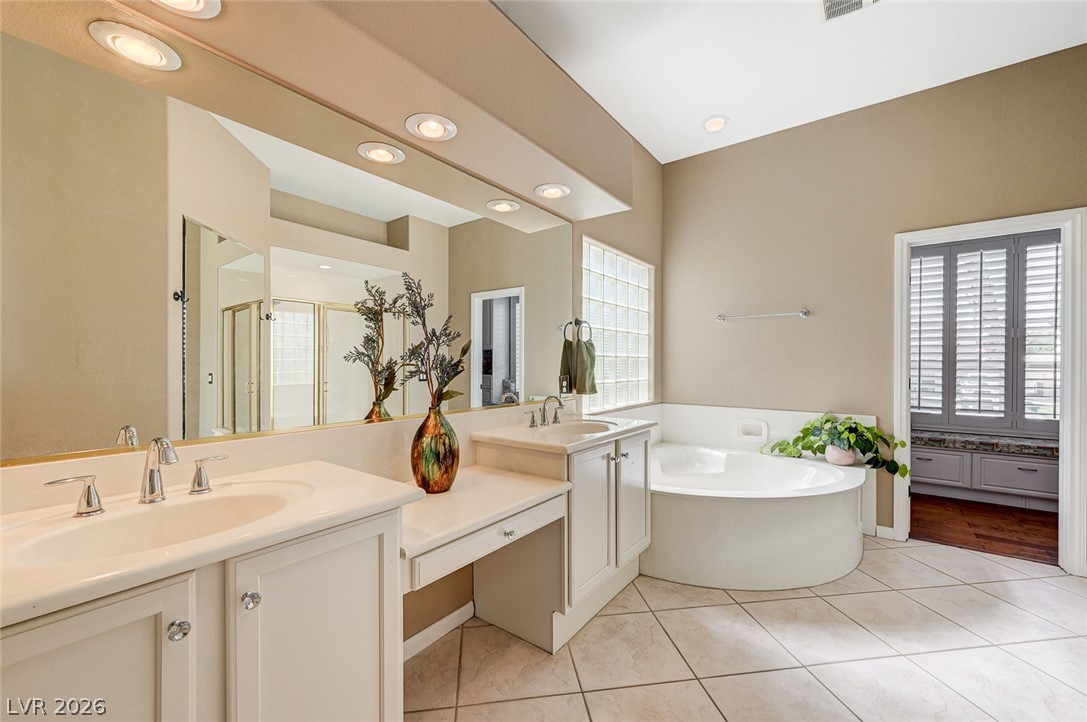 10800 Cedar Forest Avenue Property Photo 13