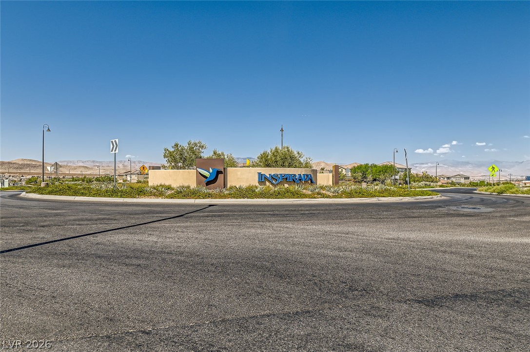 3155 Dalmazia Avenue Property Photo 4