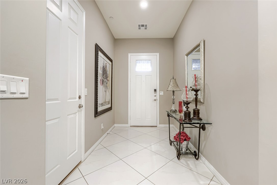 3155 Dalmazia Avenue Property Photo 11