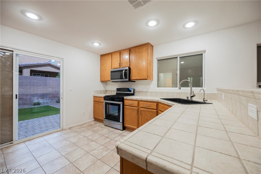 445 Royal Bridge Drive Property Photo 2