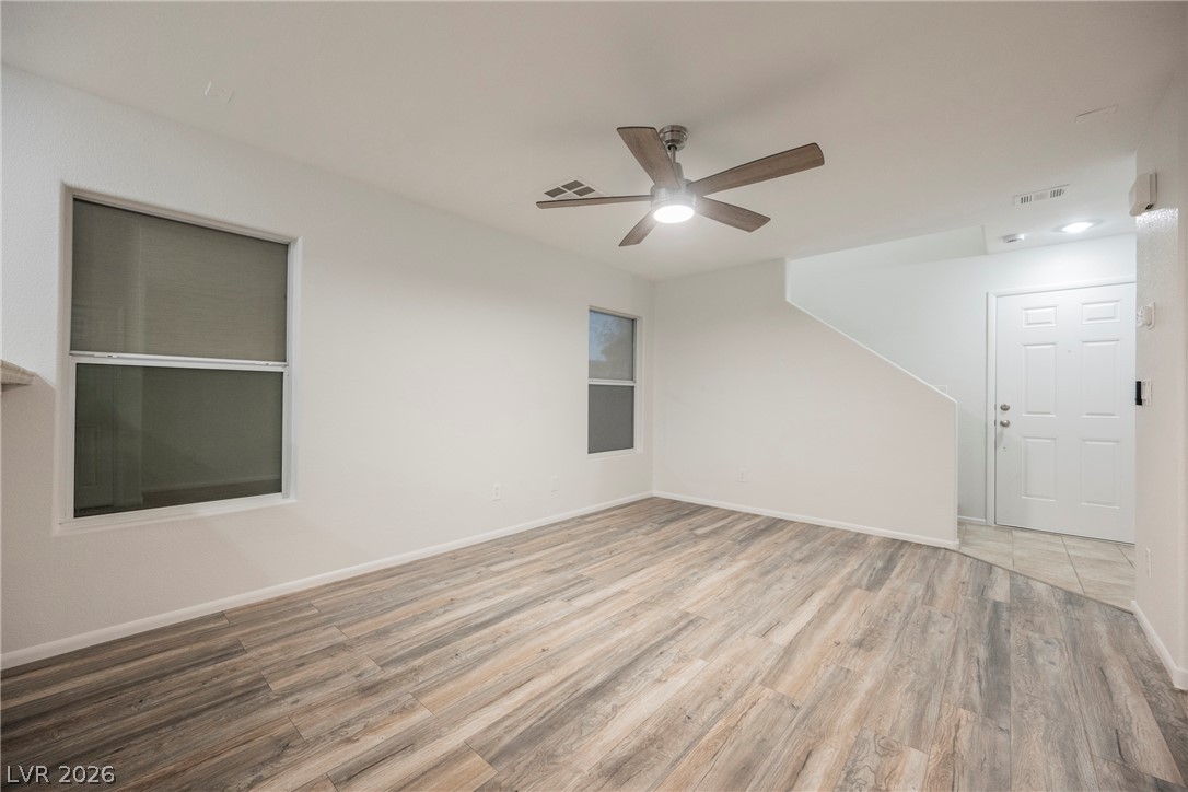445 Royal Bridge Drive Property Photo 8