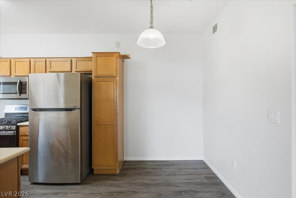 2291 West Horizon Ridge Parkway 5128 Property Photo 6