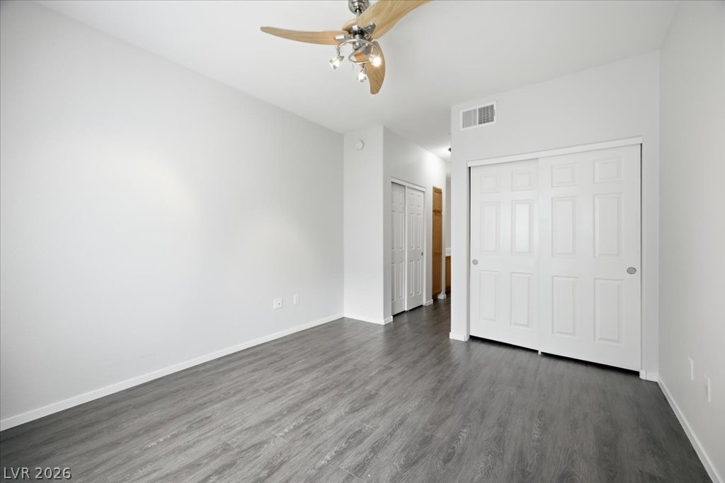 2291 West Horizon Ridge Parkway 5128 Property Photo 8