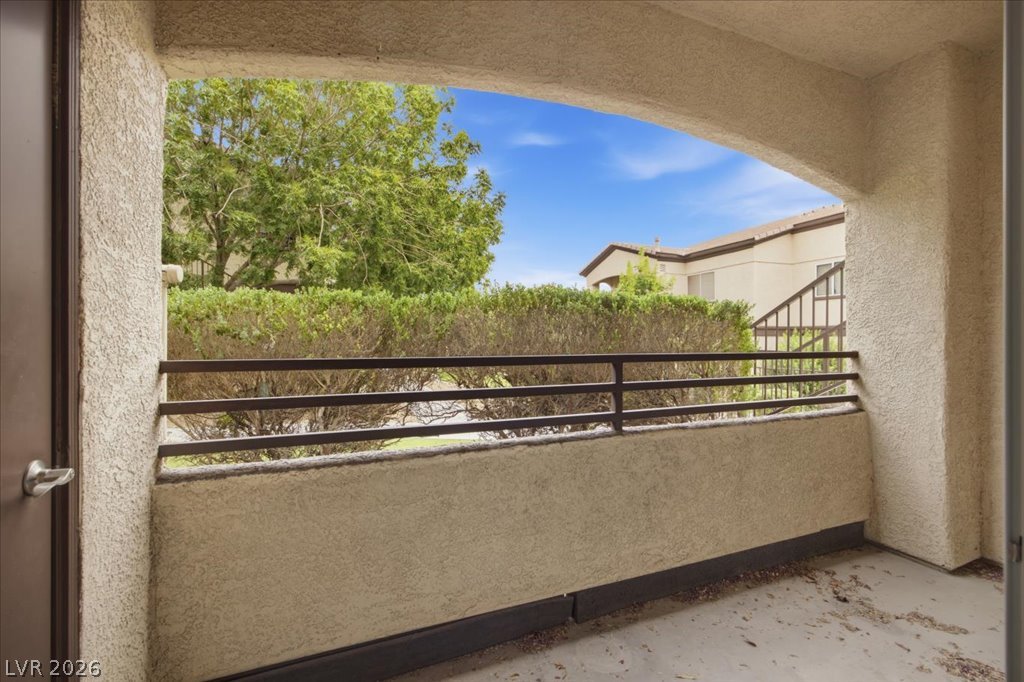 2291 West Horizon Ridge Parkway 5128 Property Photo 15