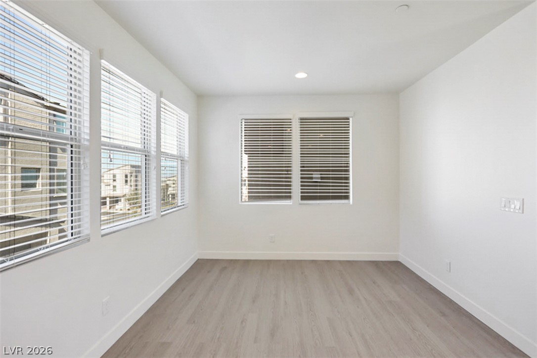 11604 Kindle Corner Avenue Property Photo 23
