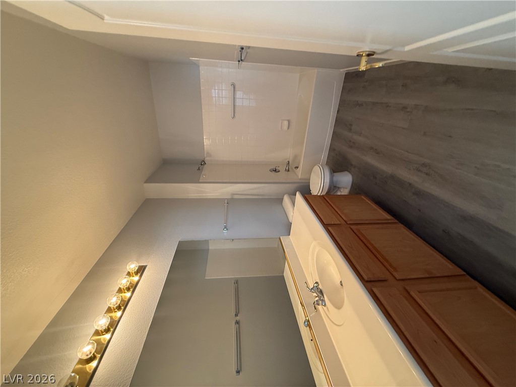 700 Carnegie Street 1711 Property Photo 11