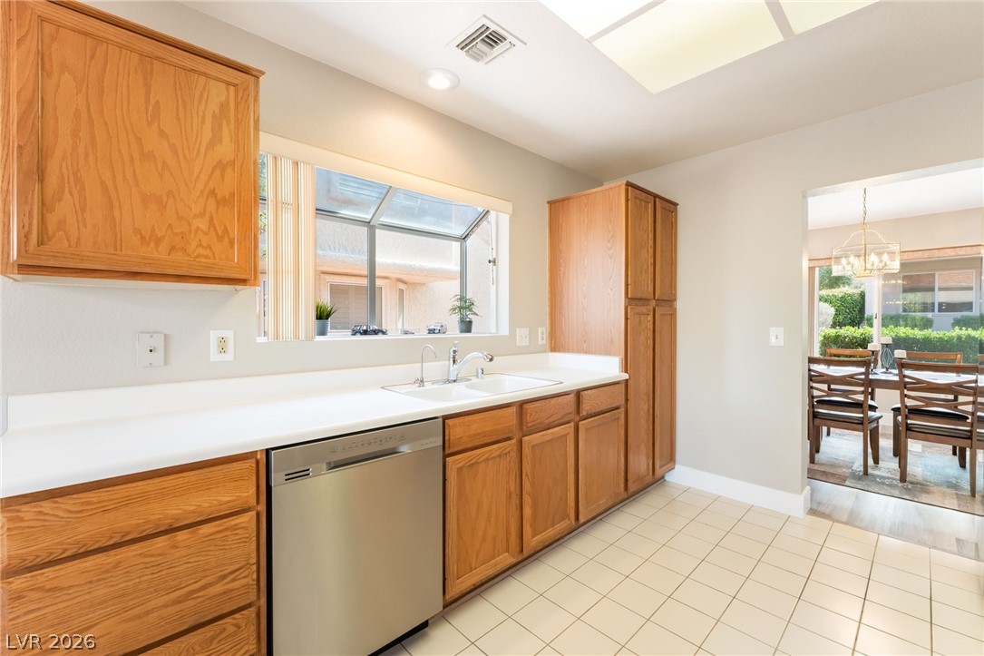 8841 Faircrest Drive Property Photo 13