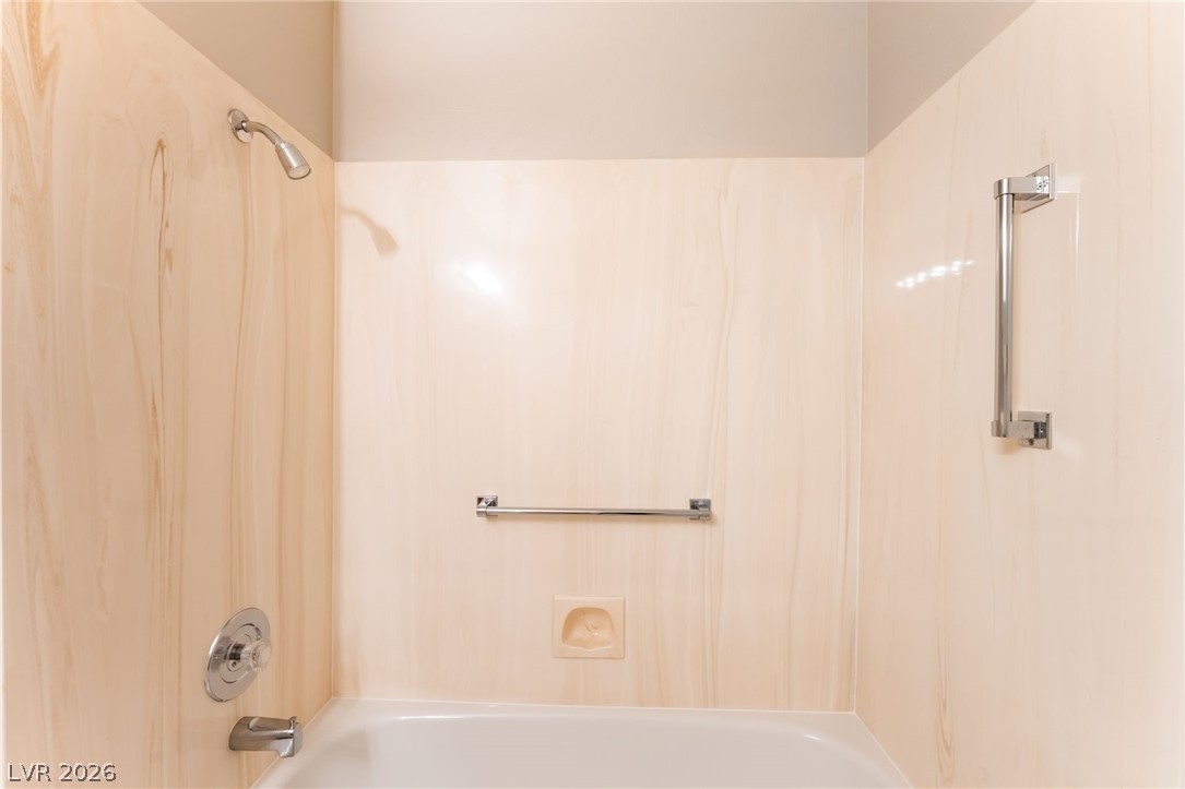 8841 Faircrest Drive Property Photo 25