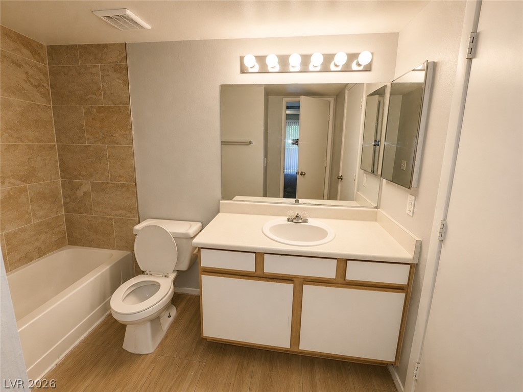 2300 East Silverado Ranch Boulevard 2140 Property Photo 8