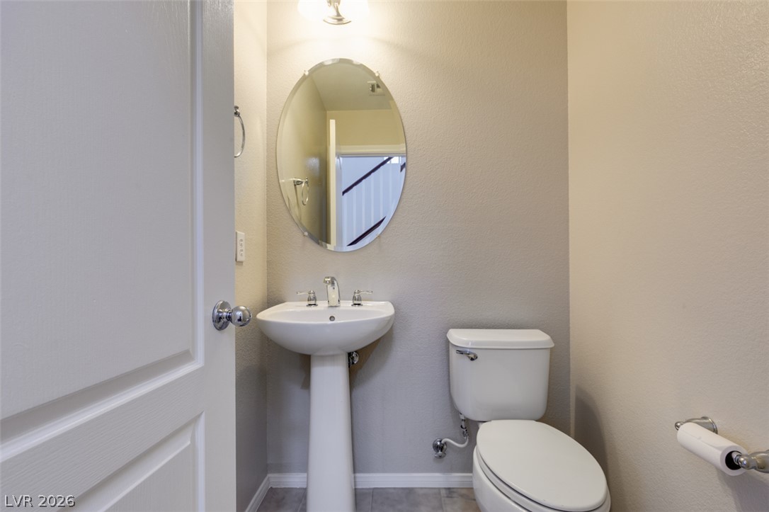 9341 Colorful Rainbow Avenue Property Photo 28