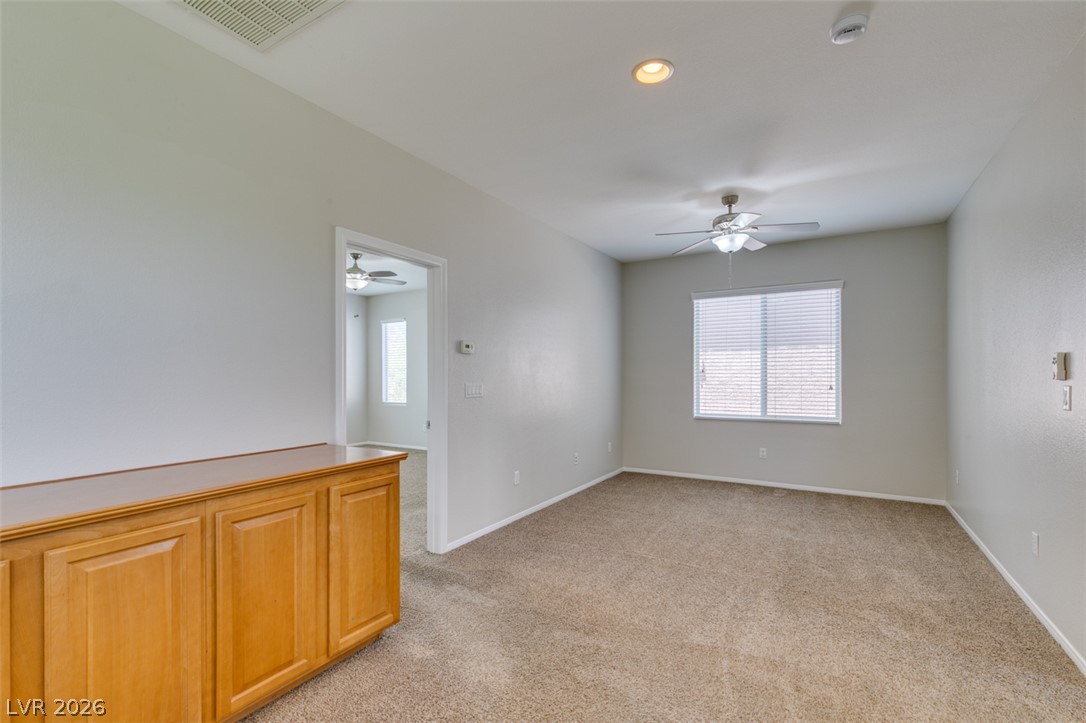 9341 Colorful Rainbow Avenue Property Photo 29