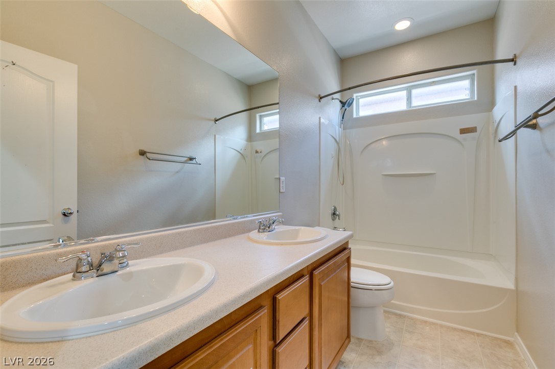 9341 Colorful Rainbow Avenue Property Photo 34
