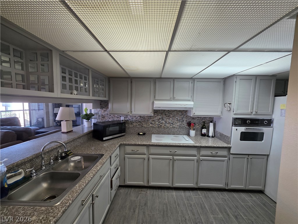 750 South Royal Crest Circle 313 Property Photo 11