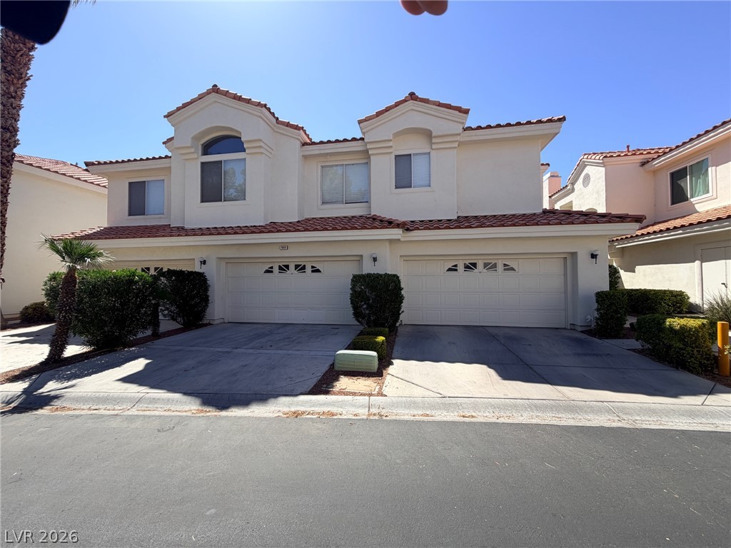 7605 Rolling View Drive 101 Property Photo 6