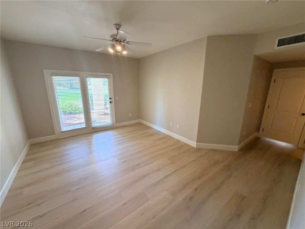 7605 Rolling View Drive 101 Property Photo 7