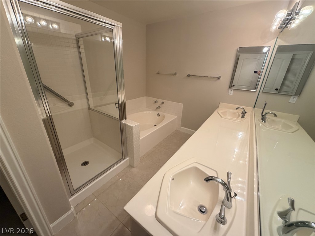 7605 Rolling View Drive 101 Property Photo 10