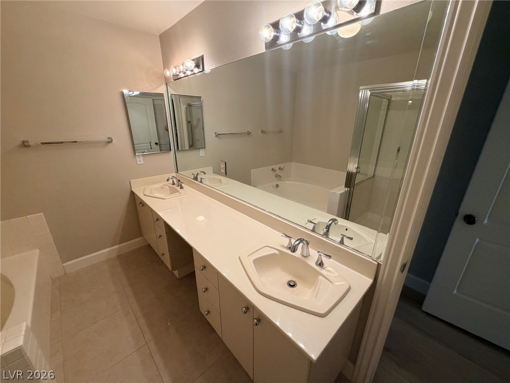 7605 Rolling View Drive 101 Property Photo 11