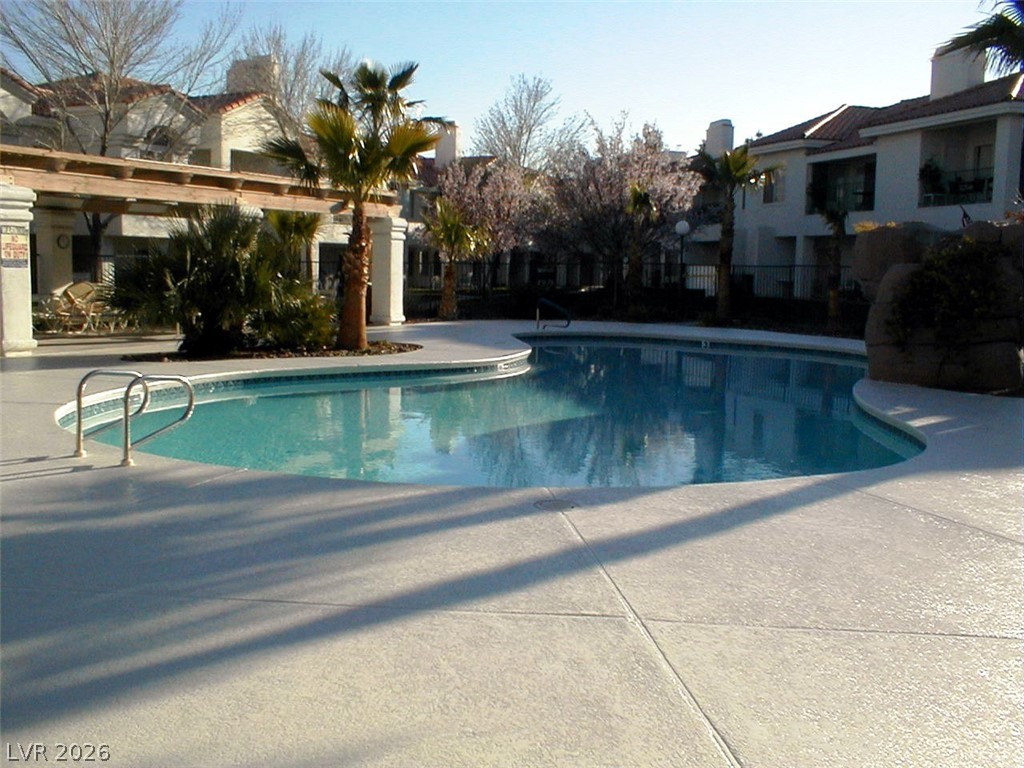 7605 Rolling View Drive 101 Property Photo 24