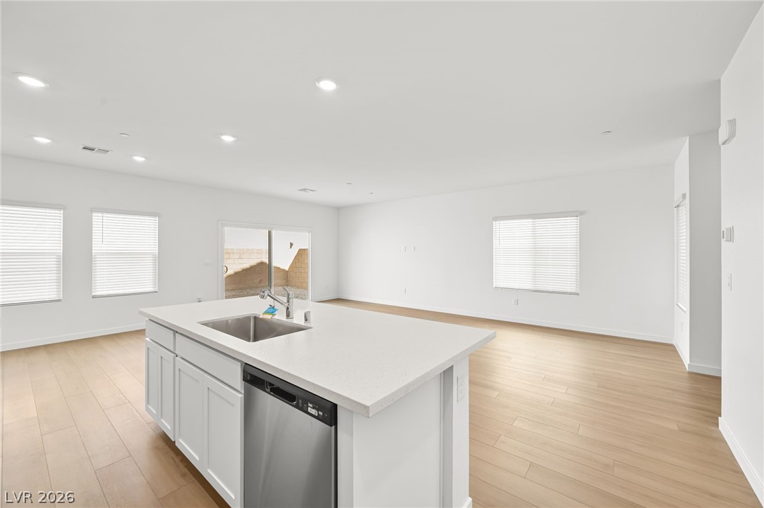 3363 Dancing Waters Street Property Photo 10