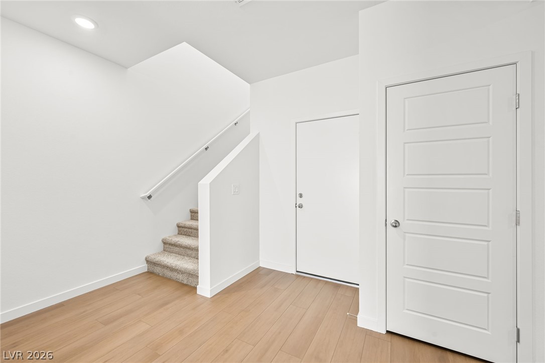 3363 Dancing Waters Street Property Photo 15