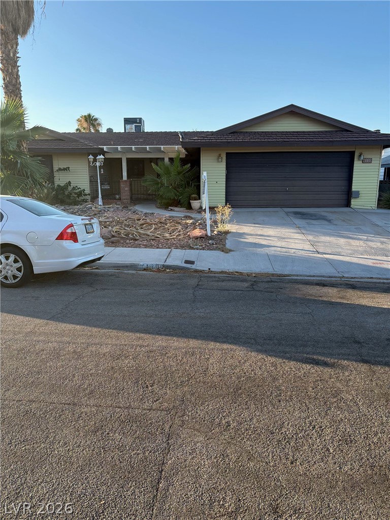 4110 Springhill Avenue Property Photo 1