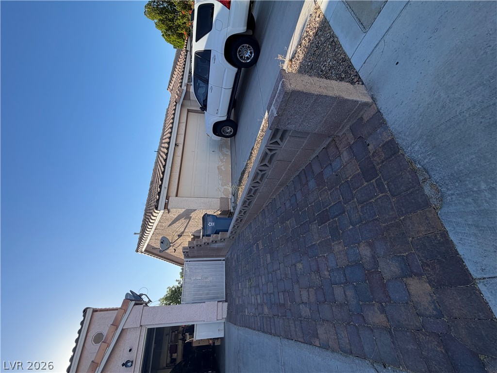 1463 Harmony Hill Drive Property Photo 4