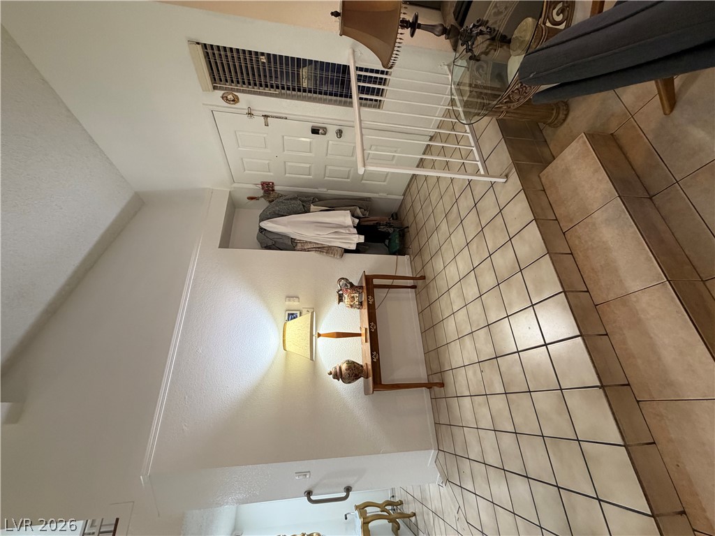 1463 Harmony Hill Drive Property Photo 6