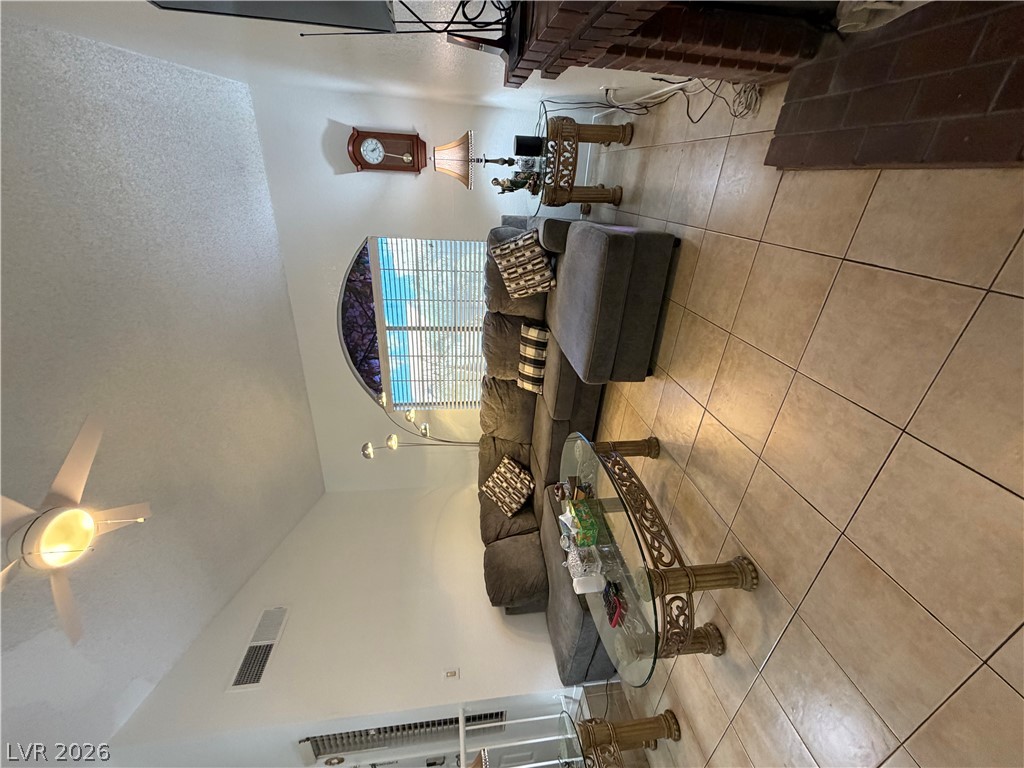 1463 Harmony Hill Drive Property Photo 10