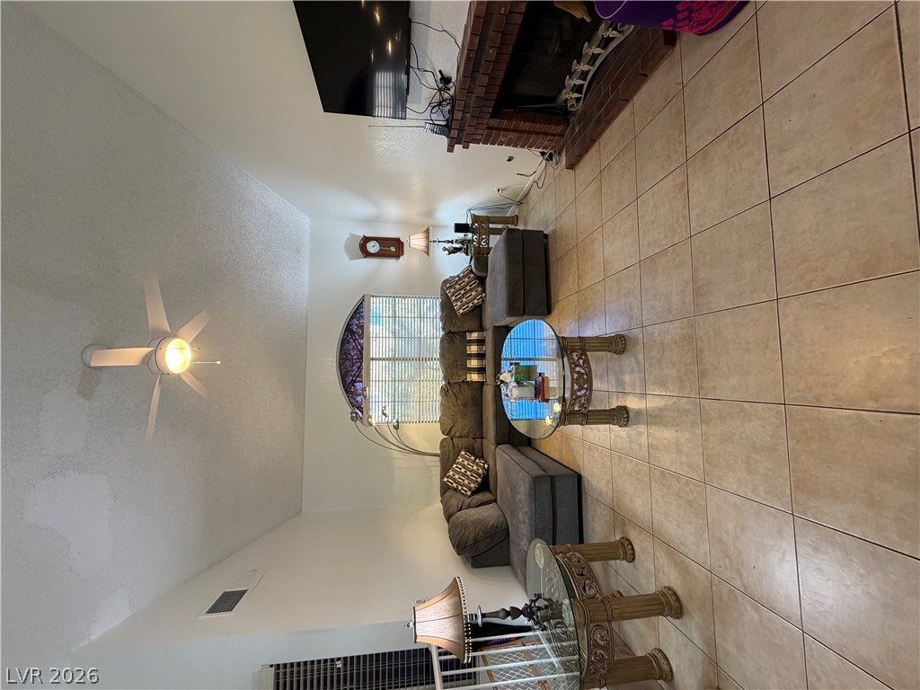 1463 Harmony Hill Drive Property Photo 12